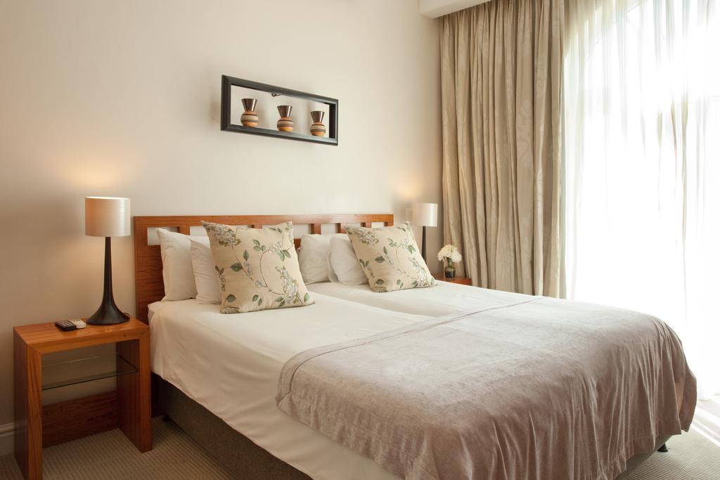 Cascade Manor Hotel Paarl Exterior photo